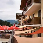 Gasthaus-landhotel Traunstein