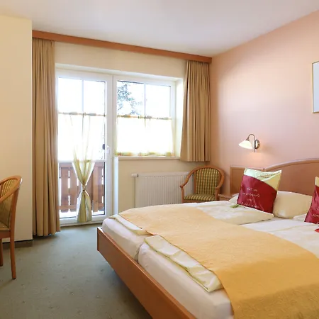 Gasthaus-landhotel Traunstein Hotell 3*