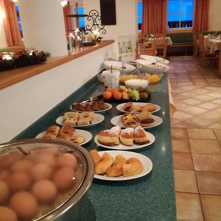 Gasthaus-landhotel Traunstein Hotell 3*