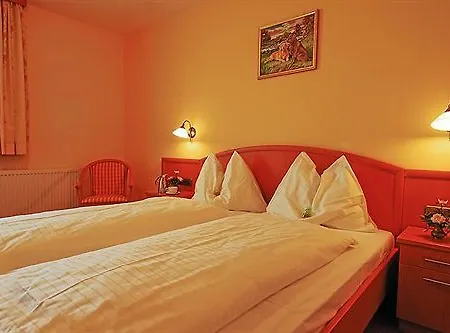 Gasthaus-landhotel Traunstein Hotel 3*